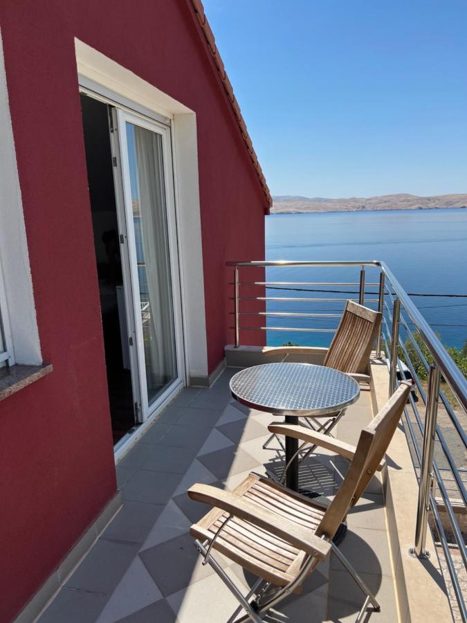 Studio Apartman Чезарица Экстерьер фото
